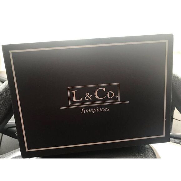 2 L& CO Timepieces Watch With Accesories And Gift Box - Picture 8 of 8